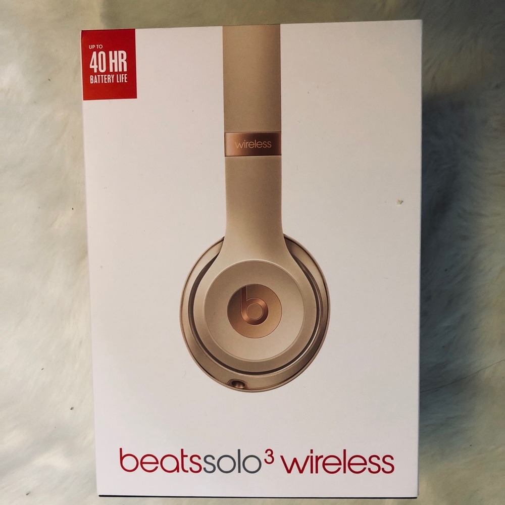 Beats Solo 3 Wireless Headphones Rose Gold